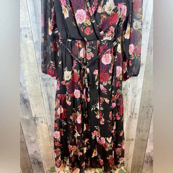 City Chic Floral Paradise Long Sleeve Maxi Dress Size 18. - Picture 8 of 15
